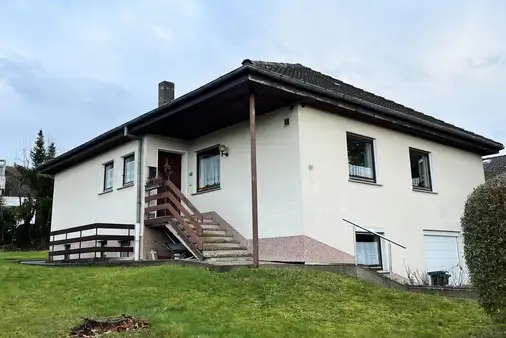 Ansprechender Bungalow im begehrten Wohngebiet auf Erbbaupacht!