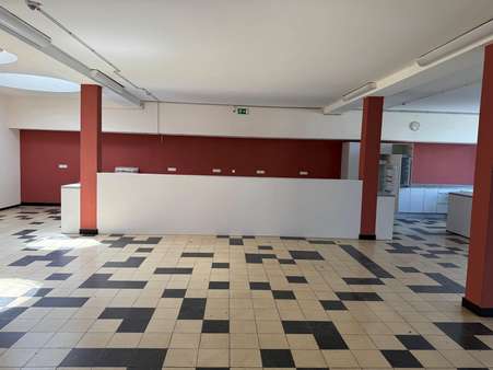 Blick zum Küchenbereich - Ladenlokal in 37154 Northeim mit 640m² mieten