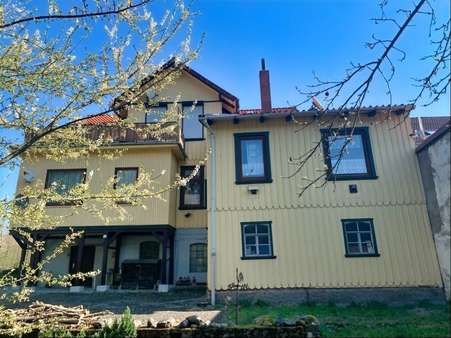 Rückansicht Rückansicht - Zweifamilienhaus in 37520 Osterode mit 260m² kaufen