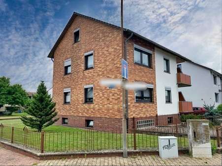Mehrfamilienhaus in 37197 Hattorf mit 212m² kaufen