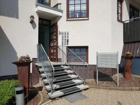 Hauseingang Ostseite - Wohnung in 37441 Bad Sachsa mit 47m² kaufen