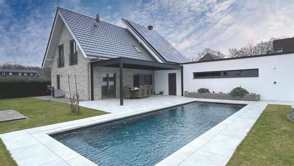 Garten und Pool - Einfamilienhaus in 49086 Osnabrück mit 180m² kaufen