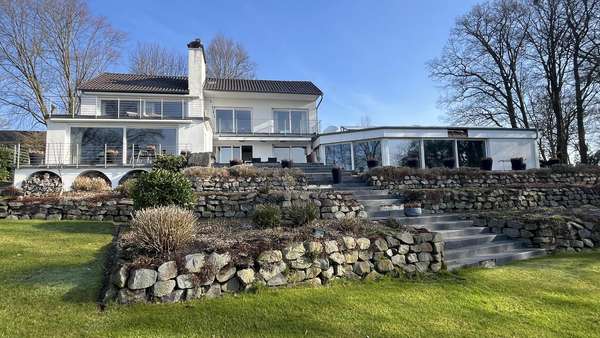 Rückansicht - Villa in 49086 Osnabrück mit 410m² kaufen
