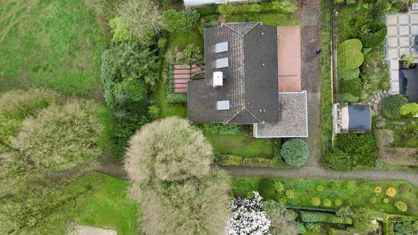 Luftbildaufnahme Lage - Einfamilienhaus in 49186 Bad Iburg mit 160m² kaufen