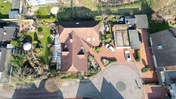 Vogelperspektive Grundstück - Zweifamilienhaus in 49179 Ostercappeln mit 288m² kaufen