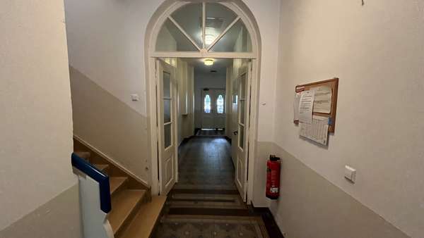 Hausflur EG Hausflur EG - Mehrfamilienhaus in 49074 Osnabrück mit 380m² kaufen