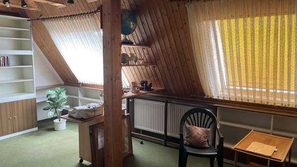 Dachboden Dachboden - Reihenmittelhaus in 49090 Osnabrück mit 100m² kaufen