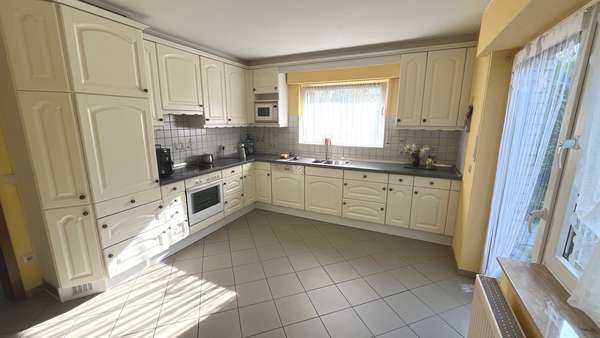 Küche Ansicht 1 - Einfamilienhaus in 49086 Osnabrück mit 137m² kaufen