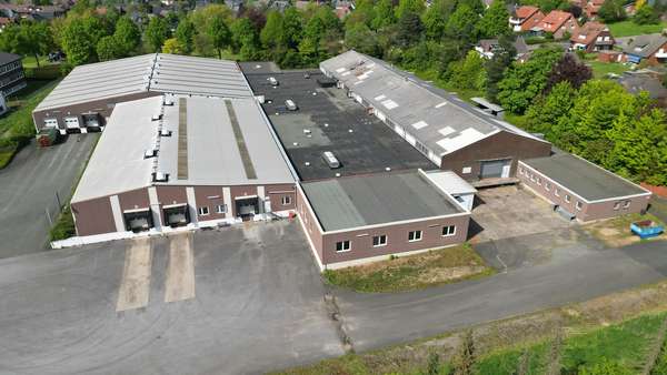Drohnenaufnahme - Halle in 49497 Mettingen mit 9545m² mieten