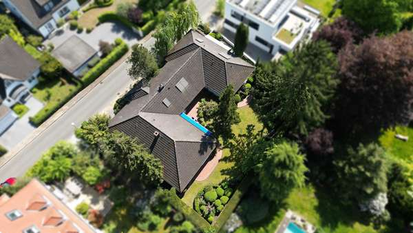 Luftbild - Einfamilienhaus in 49076 Osnabrück mit 298m² kaufen