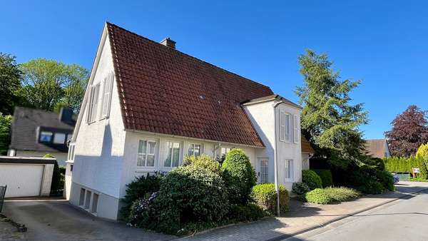 geräumiges Haus mit Garage - Einfamilienhaus in 49214 Bad Rothenfelde mit 145m² kaufen