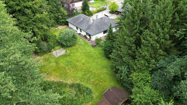Hinteransicht Garten Hinteransicht Garten - Bungalow in 49152 Bad Essen mit 159m² kaufen