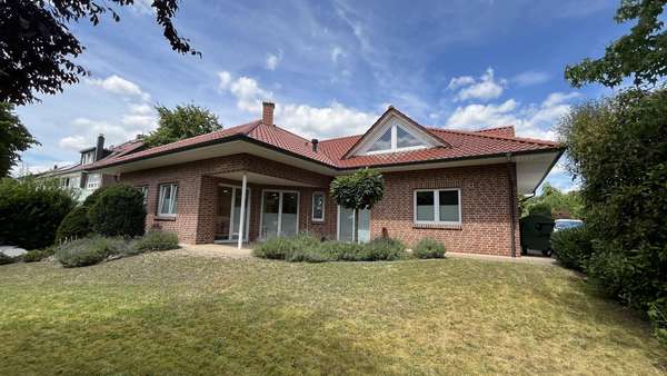 Gartenansicht Gartenansicht - Einfamilienhaus in 49196 Bad Laer mit 175m² kaufen