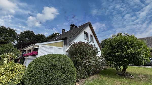 Seitenansicht Seitenansicht - Einfamilienhaus in 49086 Osnabrück mit 111m² kaufen
