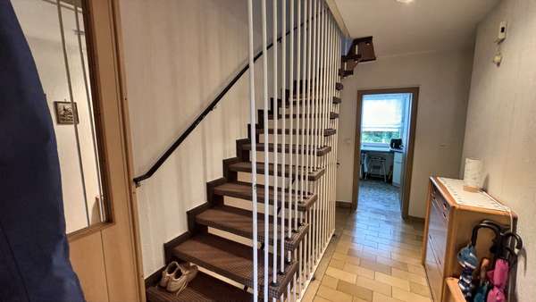 Flur EG Flur EG - Reihenmittelhaus in 49080 Osnabrück mit 85m² kaufen