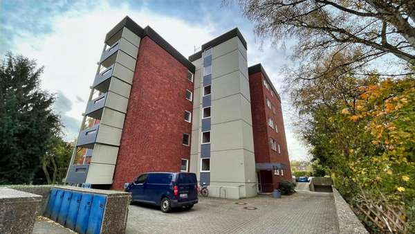 Ansicht von der Rückertstraße - Etagenwohnung in 49078 Osnabrück mit 74m² günstig kaufen