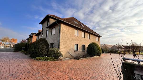 Seitenansicht - Dachgeschosswohnung in 49459 Lembruch mit 120m² günstig kaufen