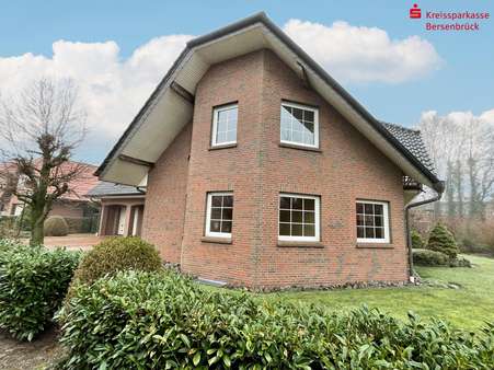 Seitenansicht - Einfamilienhaus in 49434 Neuenkirchen-Vörden mit 235m² günstig kaufen