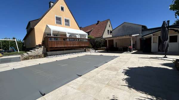 Einfamilienhaus in 49324 Melle mit 242m² kaufen