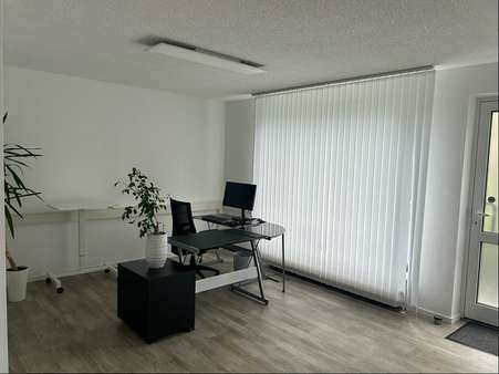 Gewerbeeinheit Gewerbeeinheit - Wohn- / Geschäftshaus in 49324 Melle mit 176m² als Kapitalanlage kaufen