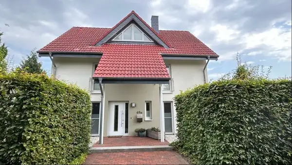 Großzügige Doppelhaushälfte in Melle, Eicken-Bruche.