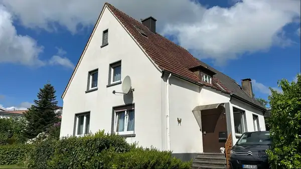 Geräumiges Zweifamilienhaus in Melle-Neuenkirchen!