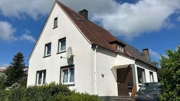 Zweifamilienhaus in 49326 Melle mit 208m² kaufen
