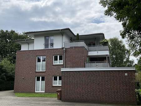 Rückansicht - Penthouse-Wohnung in 26871 Papenburg mit 96m² kaufen