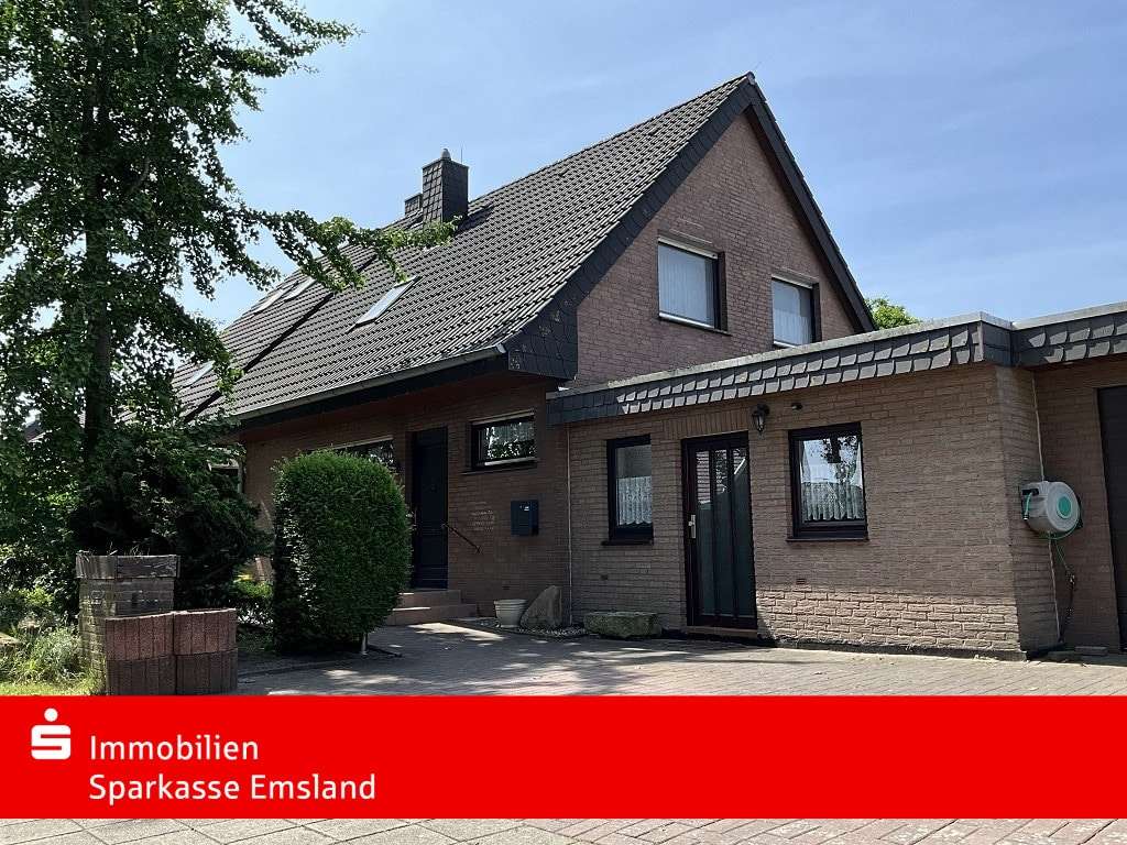 Titelbild Titelbild - Einfamilienhaus in 49770 Dohren mit 185m² kaufen