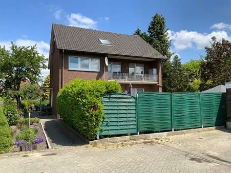 Straßenansicht - Mehrfamilienhaus in 49809 Lingen mit 214m² günstig kaufen