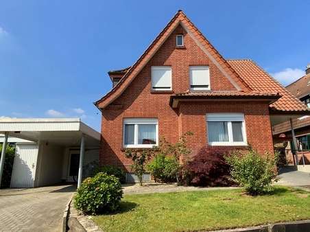 Straßenansicht - Einfamilienhaus in 49808 Lingen mit 167m² kaufen