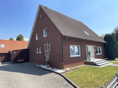 Seitenansicht Seitenansicht - Einfamilienhaus in 49762 Lathen mit 177m² kaufen