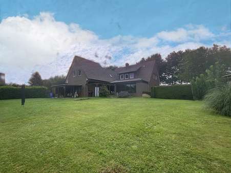 Rückansicht - Einfamilienhaus in 49767 Twist mit 202m² kaufen