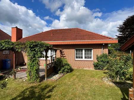 Rückansicht - Bungalow in 49762 Lathen mit 118m² kaufen