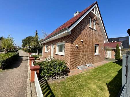 Nord-Ost-Ansicht - Einfamilienhaus in 49809 Lingen mit 140m² kaufen