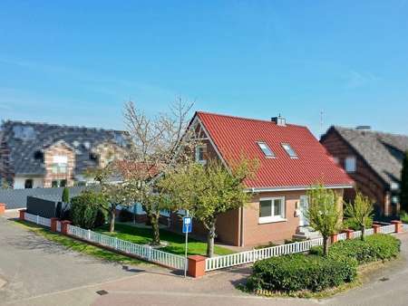 Straßenansicht - Einfamilienhaus in 49809 Lingen mit 140m² kaufen
