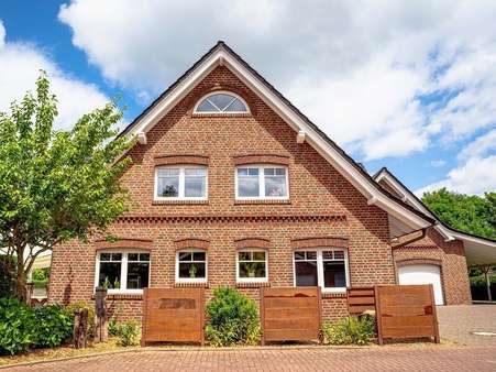 Straßenansicht Straßenansicht - Einfamilienhaus in 48480 Spelle mit 240m² kaufen