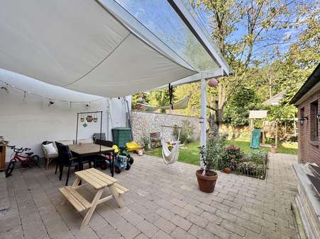 Terrasse Terrasse - Doppelhaushälfte in 48527 Nordhorn mit 120m² kaufen
