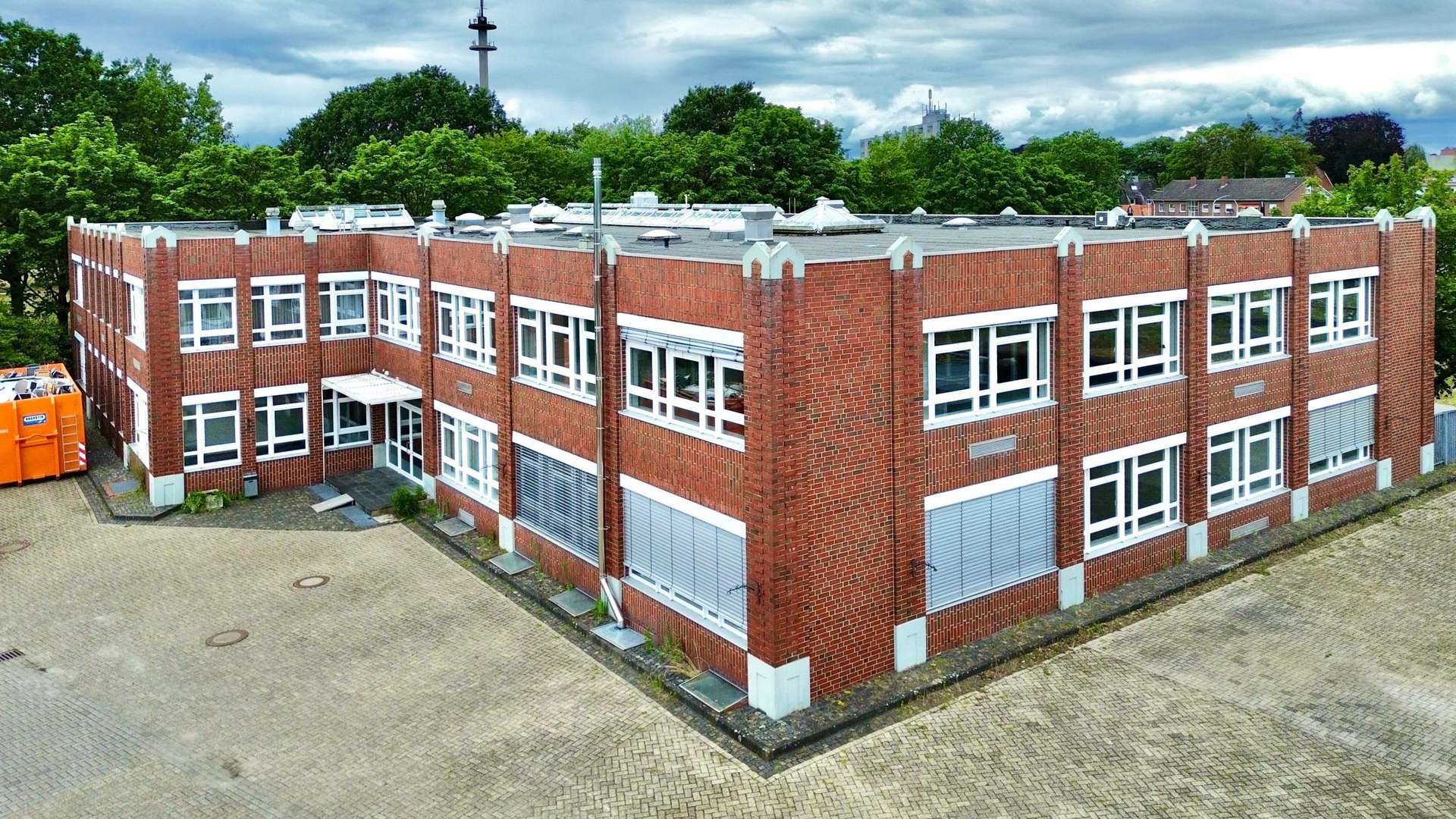 Aussenansicht - Büro in 48529 Nordhorn mit 1889m² mieten