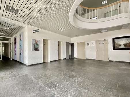 Eingangshalle Eingangshalle - Büro in 48529 Nordhorn mit 948m² mieten