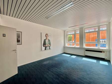 Erdgeschoss Erdgeschoss - Büro in 48529 Nordhorn mit 948m² mieten