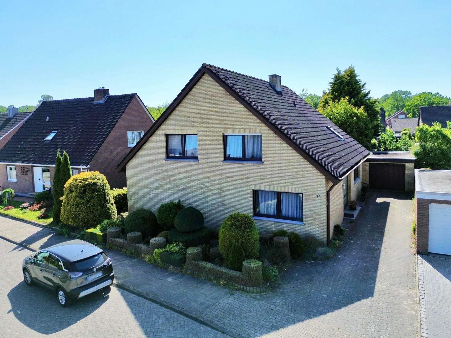 Außenansicht Außenansicht - Einfamilienhaus in 48527 Nordhorn mit 190m² kaufen