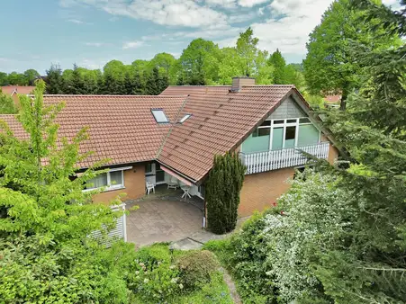 Großzügiges Wohnhaus in Neuenhaus - Ideal für Familien oder Bauträger