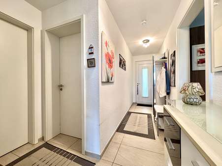 Flur - Erdgeschosswohnung in 48529 Nordhorn mit 76m² kaufen