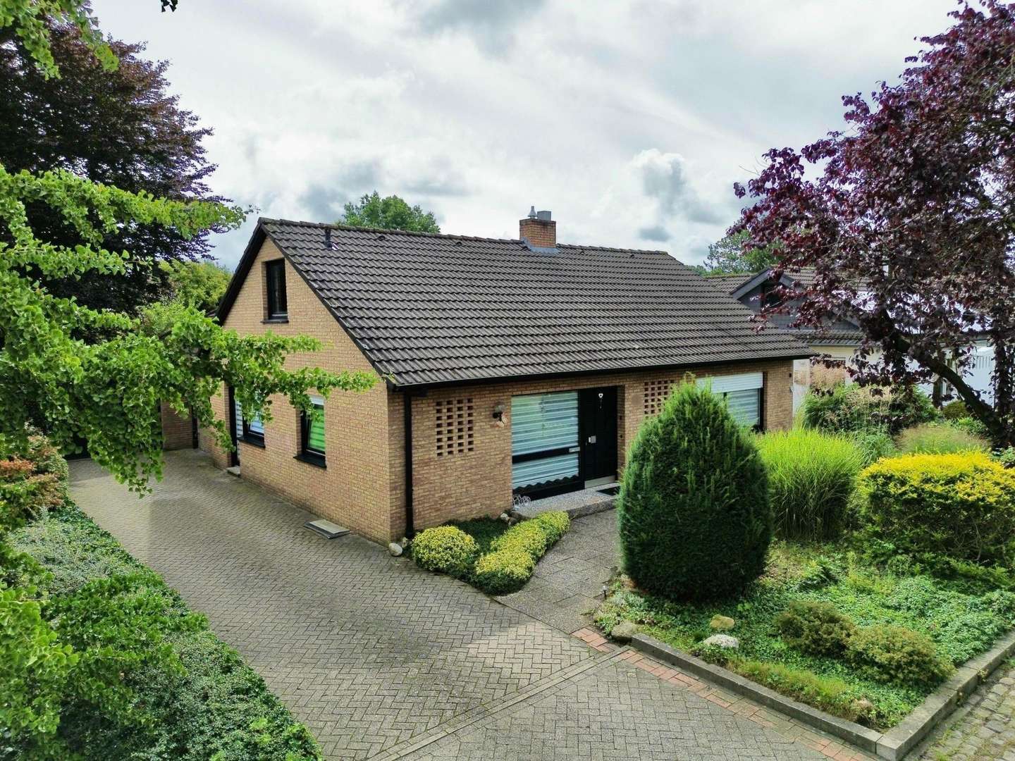 Straßenansicht - Einfamilienhaus in 48531 Nordhorn mit 185m² kaufen