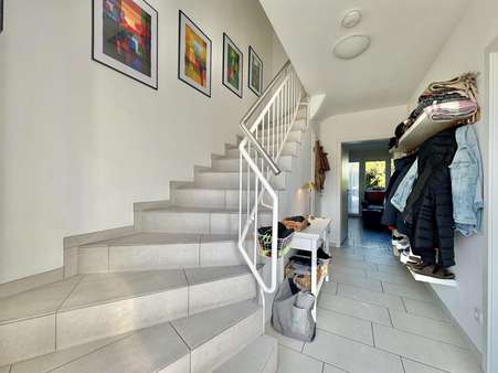 Flur - Reiheneckhaus in 48527 Nordhorn mit 118m² kaufen