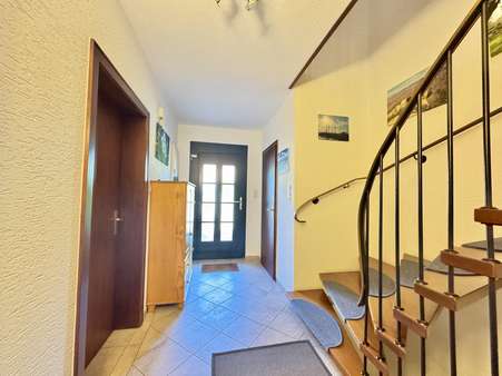 Eingangsbereich / Flur - Reihenmittelhaus in 48465 Schüttorf mit 114m² kaufen
