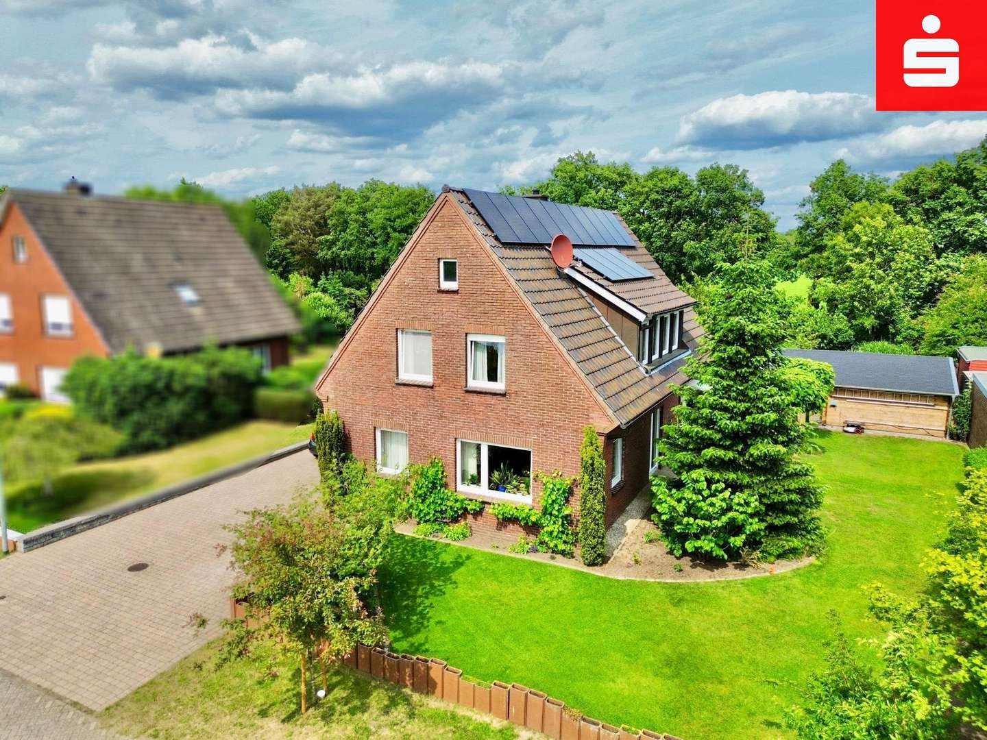 Luftbildaufnahme Luftbildaufnahme - Einfamilienhaus in 48529 Nordhorn mit 166m² kaufen