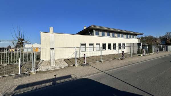 null - Service in 48529 Nordhorn mit 622m² kaufen