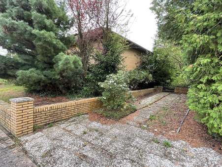 Seitenansicht - Einfamilienhaus in 38442 Wolfsburg mit 124m² kaufen